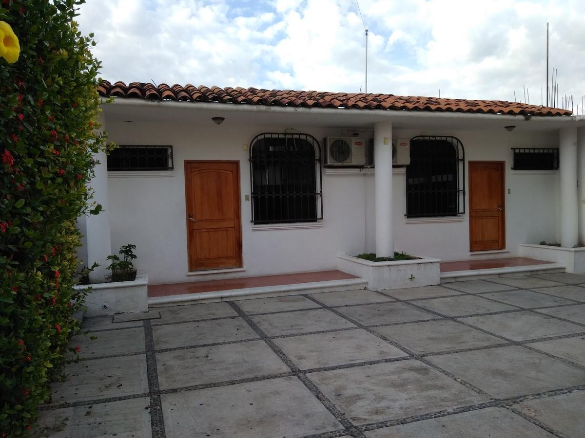 Bungalows Camila Hotel Ixtapa  Exterior foto